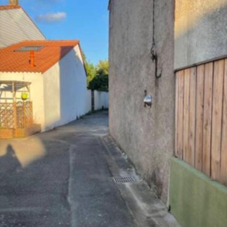 Studio De Charme Proche Nantes & Aeroport Au Calme Reze Exterior photo